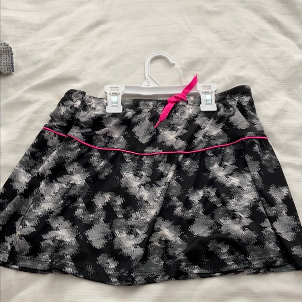 Girls golfing/tennis skirt